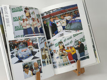 Laden Sie das Bild in den Galerie-Viewer, Porsche Sport 1999: offizielles Porsche Motorsport Jahrbuch