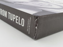 Laden Sie das Bild in den Galerie-Viewer, elvis presley a boy from tupelo-coffret 3 cd + 1 book / livre box set