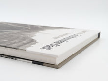 Laden Sie das Bild in den Galerie-Viewer, Entschwundene Stadt: Berlin 1980-1989